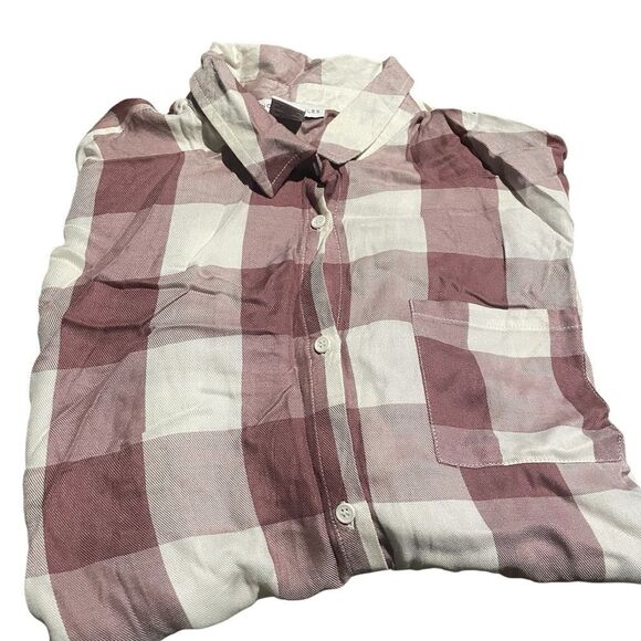 Sincerely Jules size small  Button-Up Shirt like new great look - Picture 2 of 2